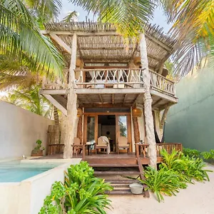 Casa Ganesh Tulum-beachfront By Ahau Collection 2*, Tulum Mexico